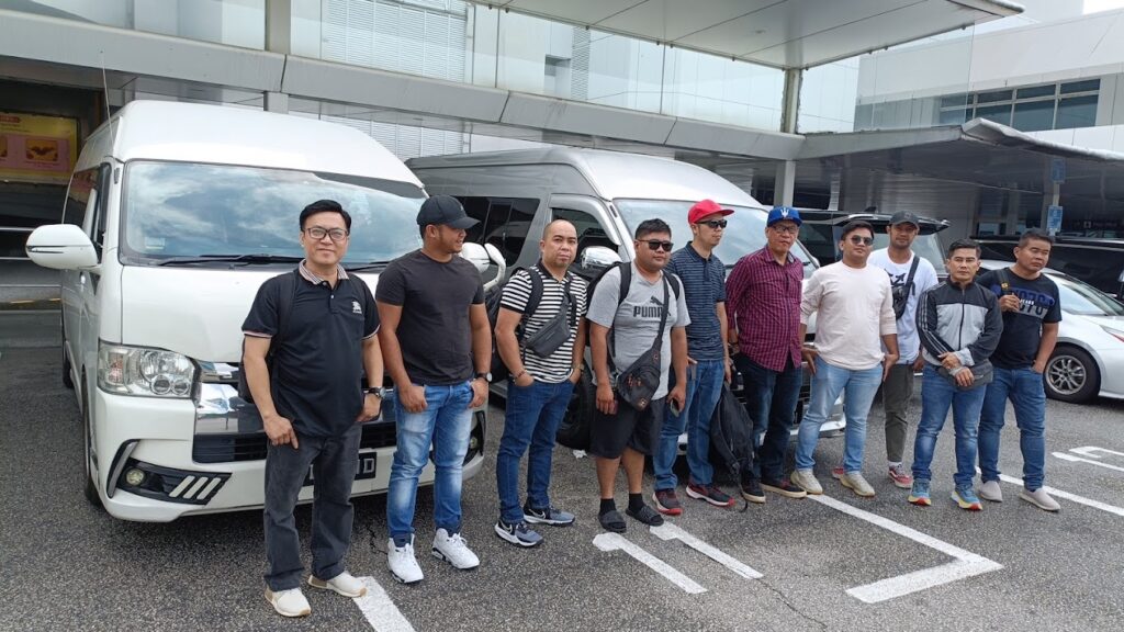 Airport Transfer Singapore- Limousines And Maxi Cabs