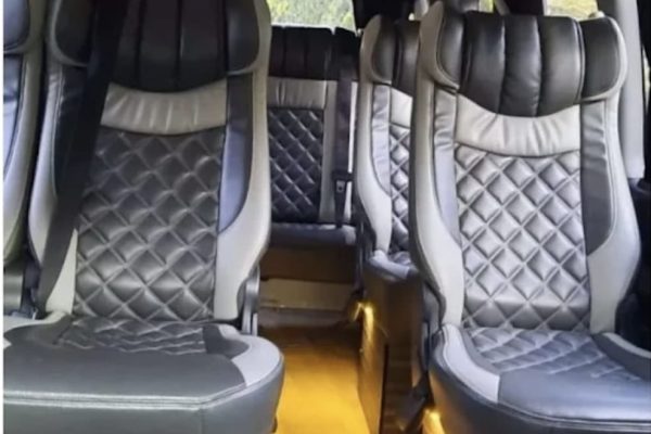 13 seater minibus